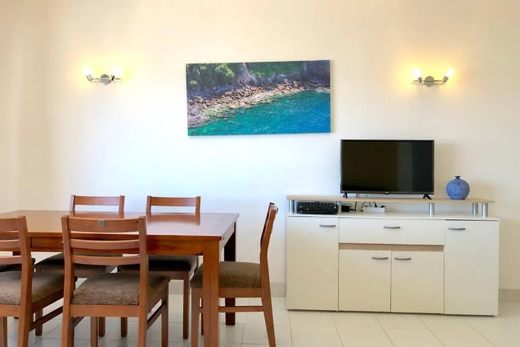Sea View And Old Town L Close Center And Beach Albufeira Apartment
